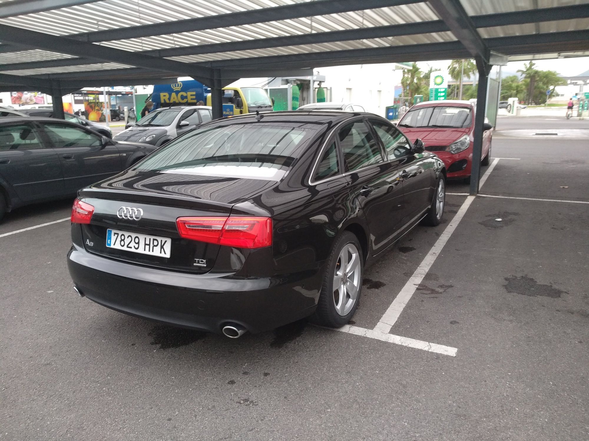 Foto del AUDI A6 3.0TDI S line edition quattro S-T 200kW