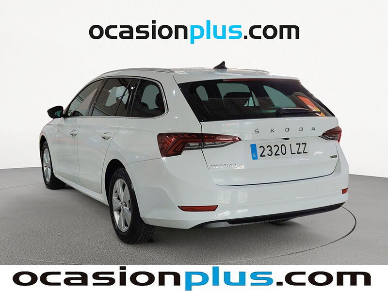 Foto del SKODA Octavia Combi 1.0 TSI MHEV Ambition DSG 81kW