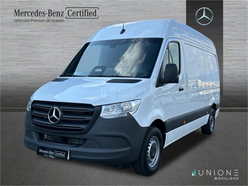 Foto del MERCEDES Sprinter Furgón 311CDI Medio T.E. tD