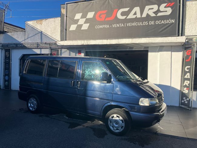 Foto del VOLKSWAGEN Multivan 2.5TDI 102