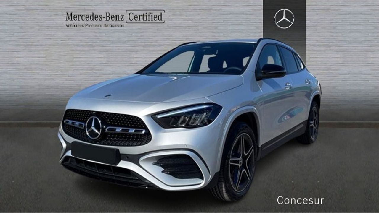MERCEDES Clase GLA (GLA 200 D) en Sevilla