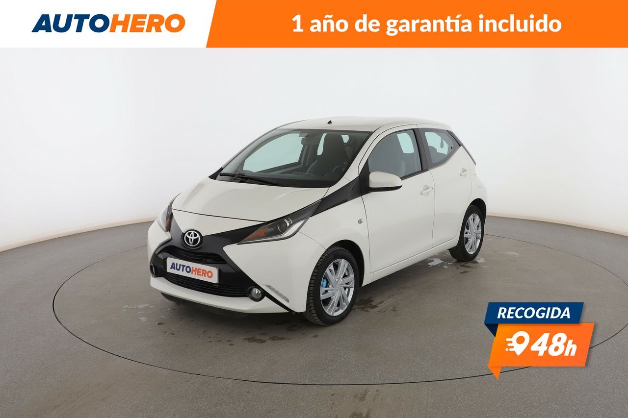 TOYOTA Aygo (1.0 X-Play) en Madrid