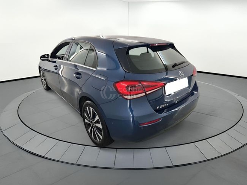 Foto del MERCEDES Clase A A 250e 8G-DCT