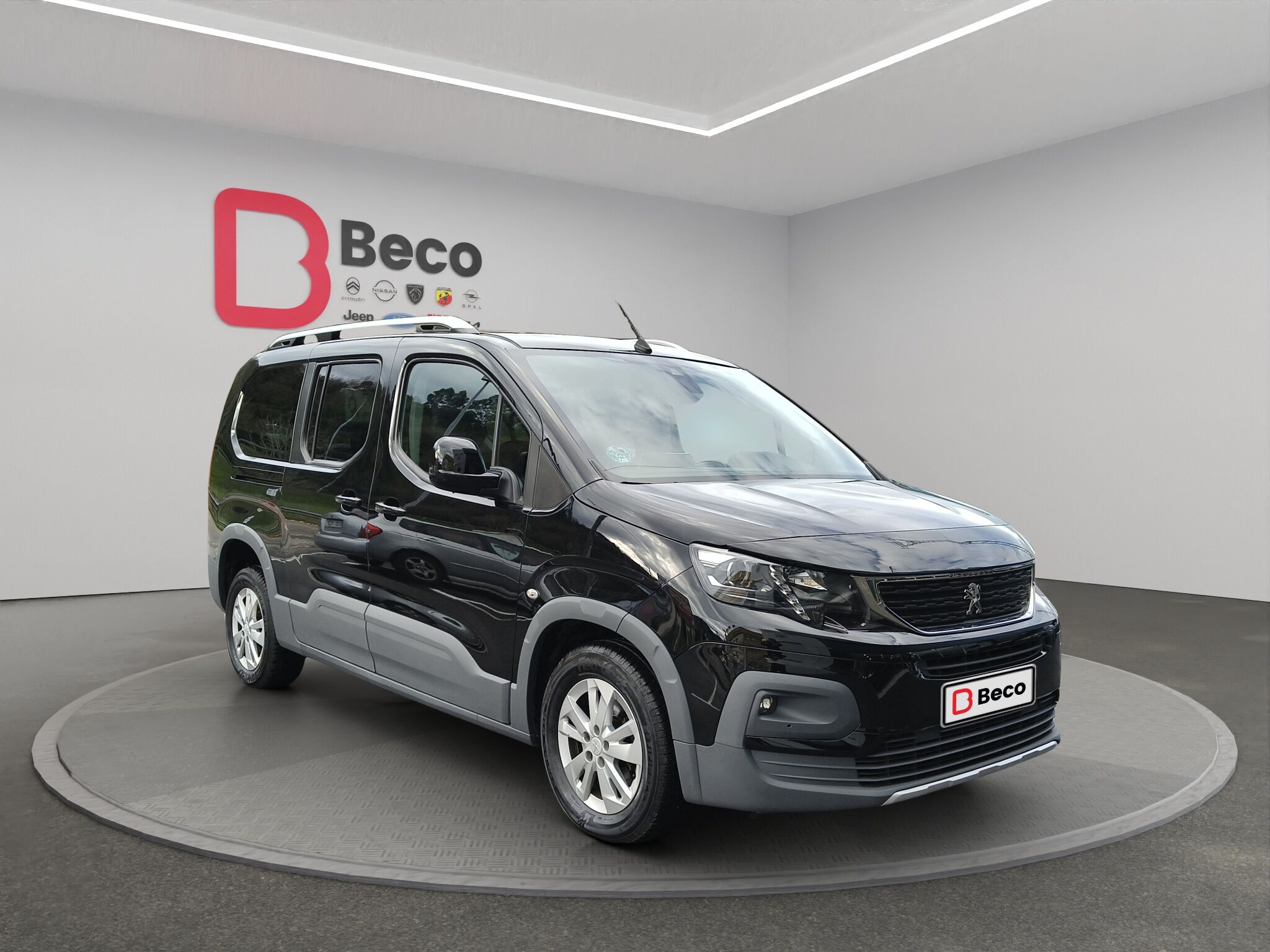 Foto del PEUGEOT Rifter 1.5BlueHDi S&S Long Allure Pack 130