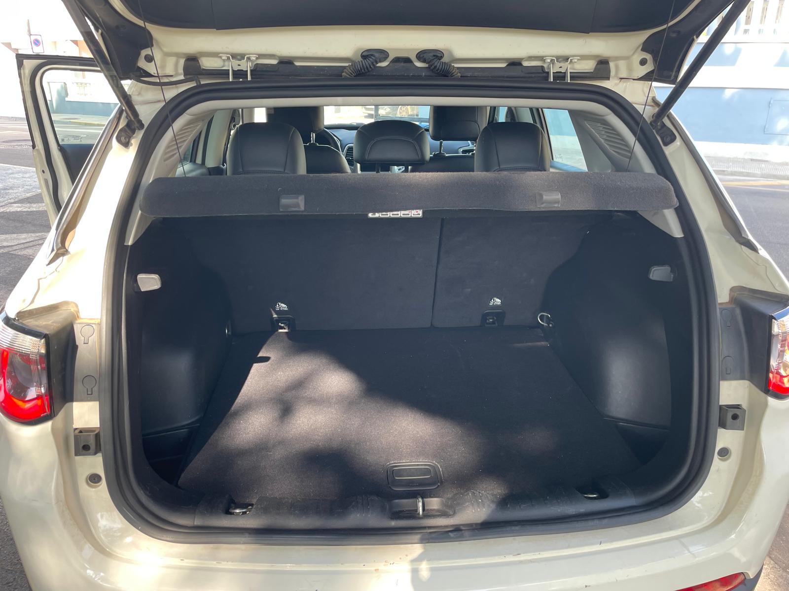 Foto del JEEP Compass 1.4 Multiair Business 4x2 103kW