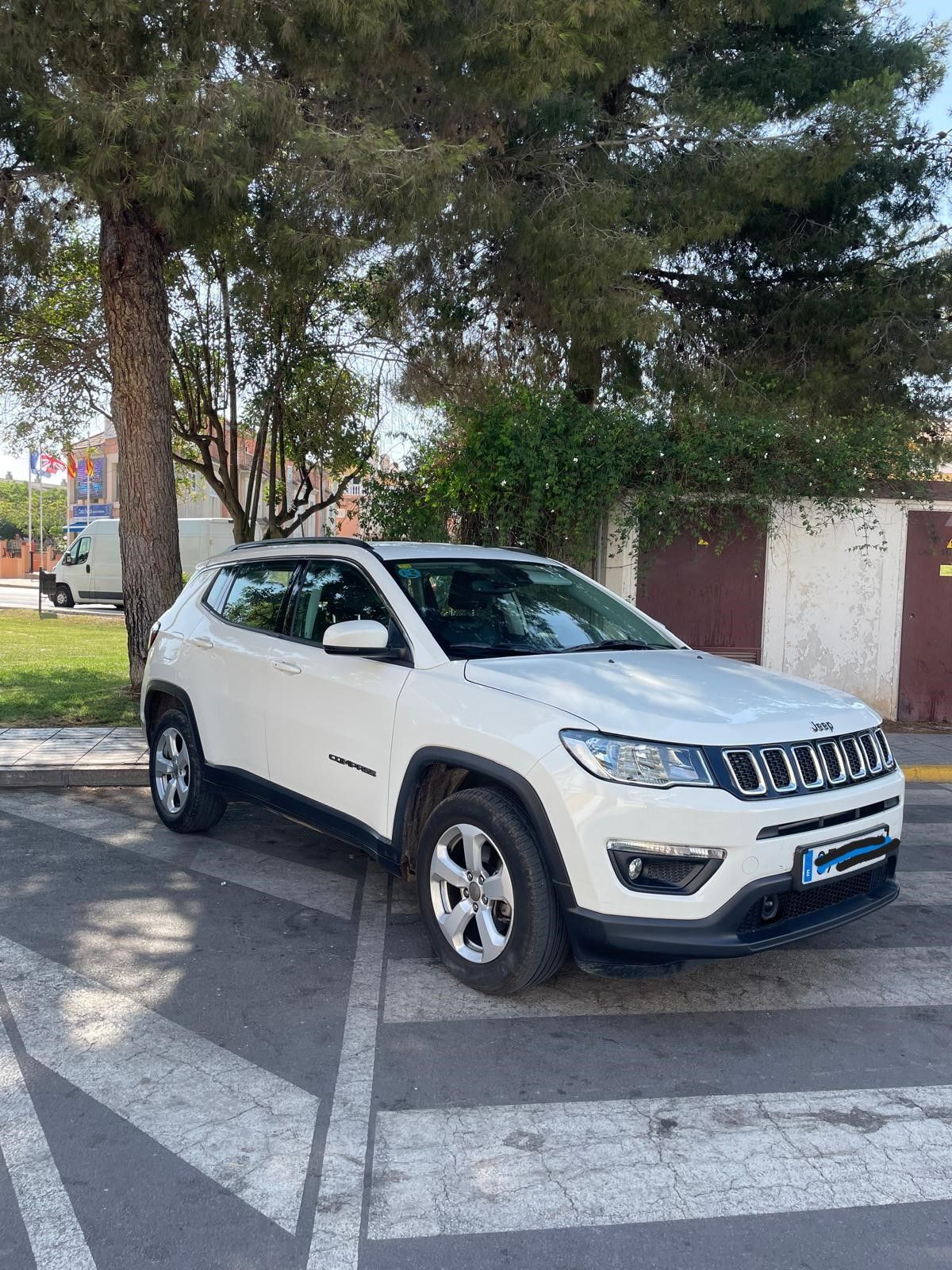Foto del JEEP Compass 1.4 Multiair Business 4x2 103kW