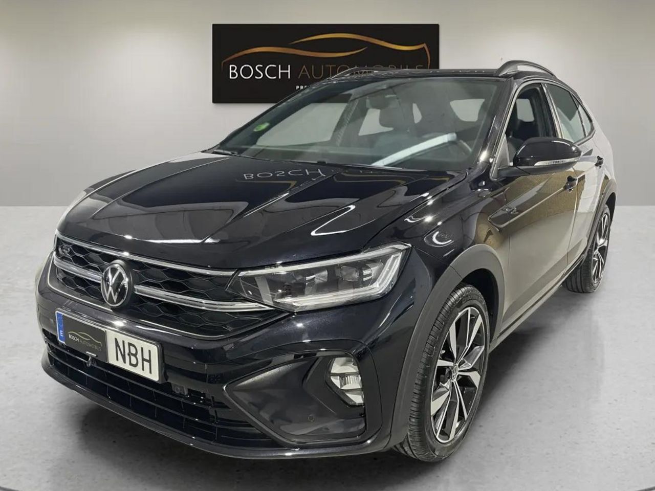 VOLKSWAGEN Taigo (R-Line 1.0TSI 115cv DSG) en Barcelona