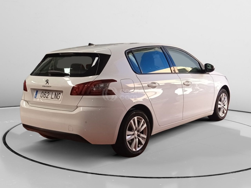 Foto del PEUGEOT 308 1.2 PureTech S&S Allure 110
