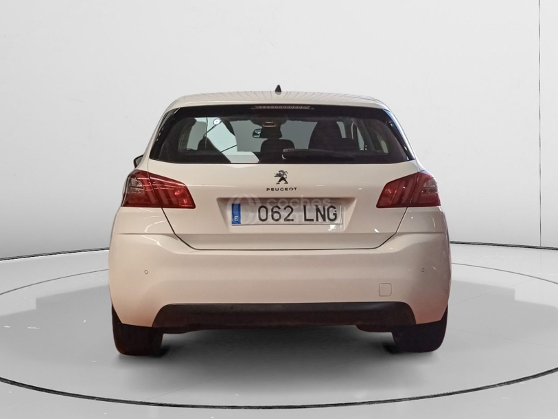 Foto del PEUGEOT 308 1.2 PureTech S&S Allure 110