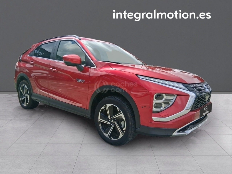 Foto del MITSUBISHI Eclipse Cross PHEV Kaiteki + 4WD