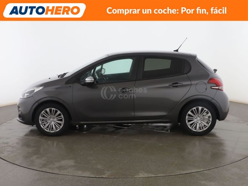 Foto del PEUGEOT 208 1.2 PureTech S&S Signature 82