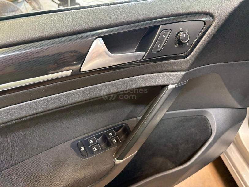 Foto del VOLKSWAGEN Golf 1.4 TSI BMT Sport 122