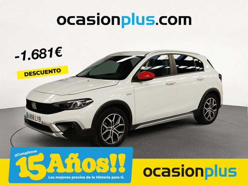 FIAT Tipo (1.5 Hybrid Red DCT 97 kW (130 CV)) en Madrid