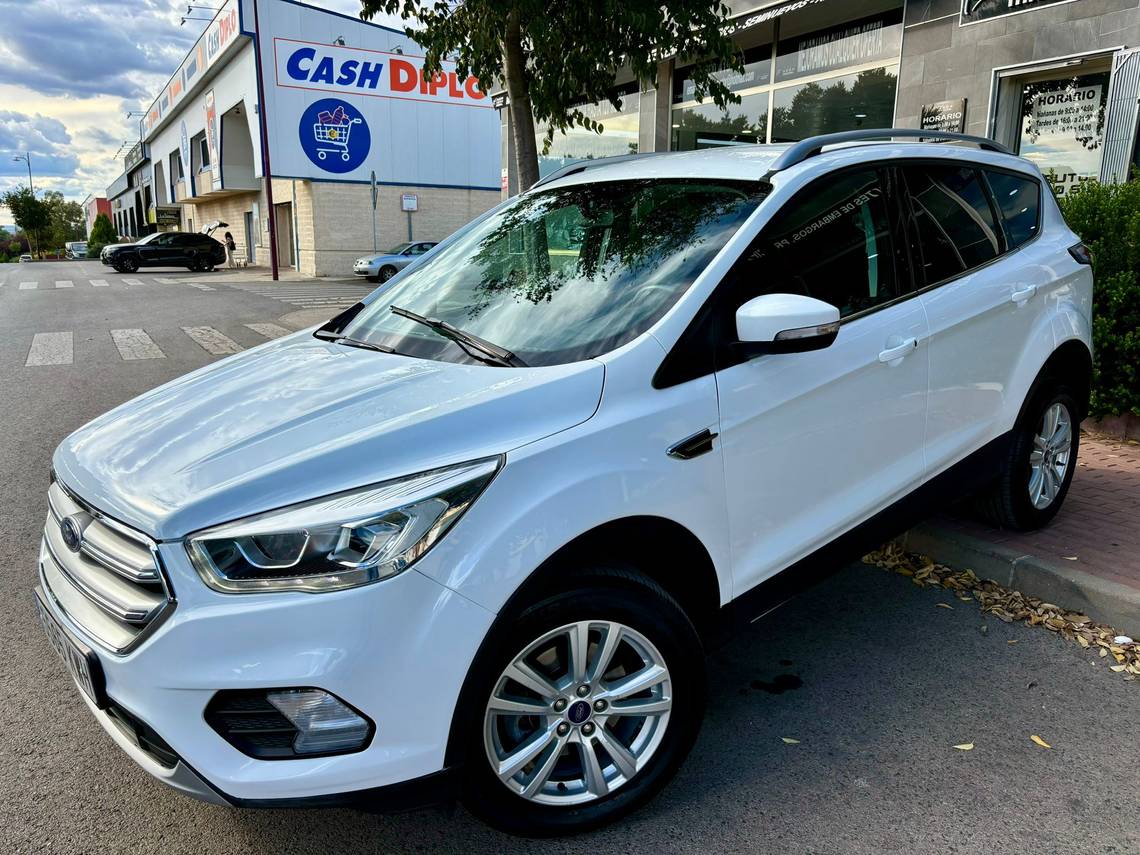 Foto del FORD Kuga 1.5 EcoB. Auto S&S Trend+ 4x2 120