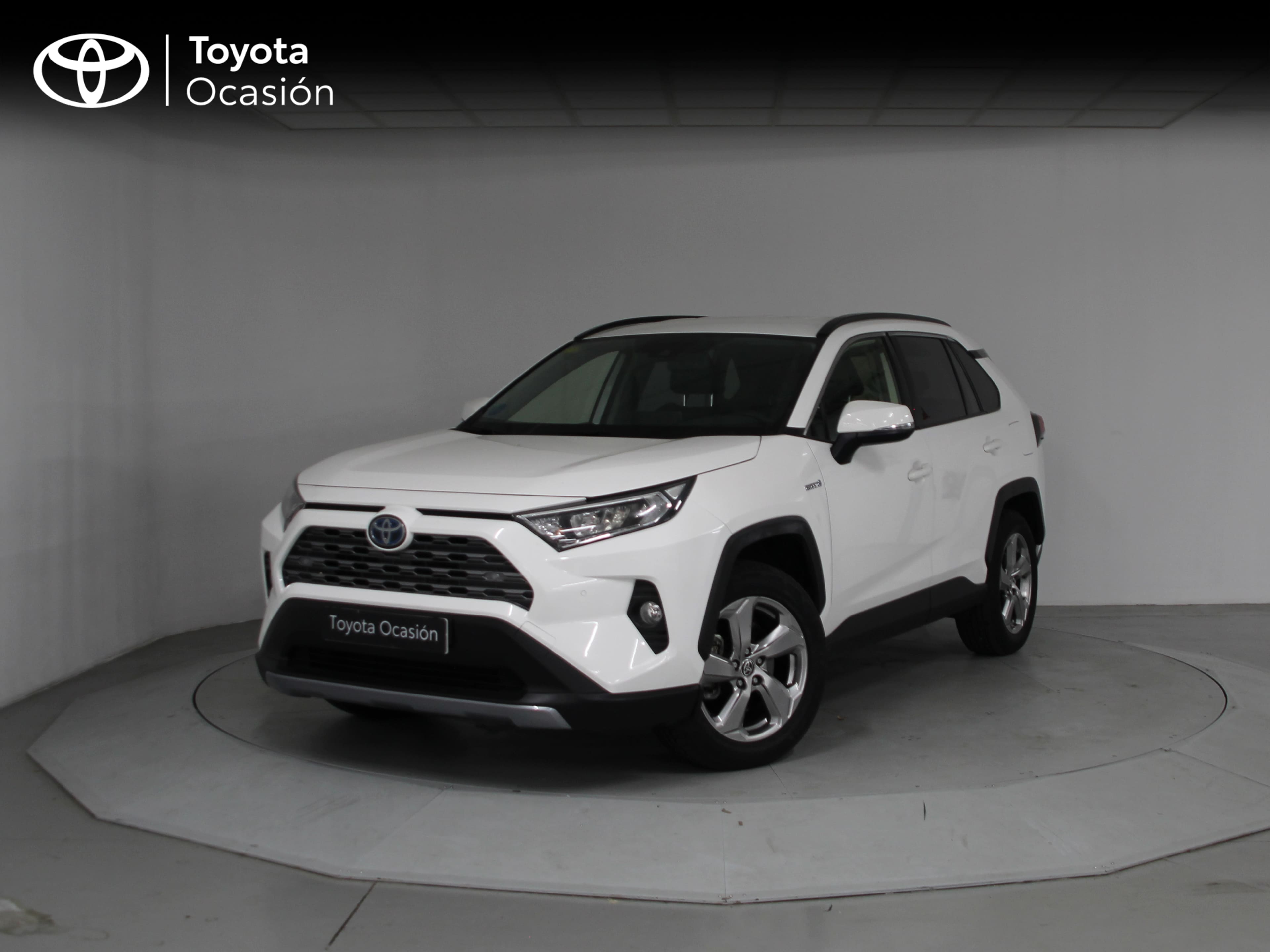 TOYOTA RAV-4 (2.5l 220H Advance Plus) en Barcelona