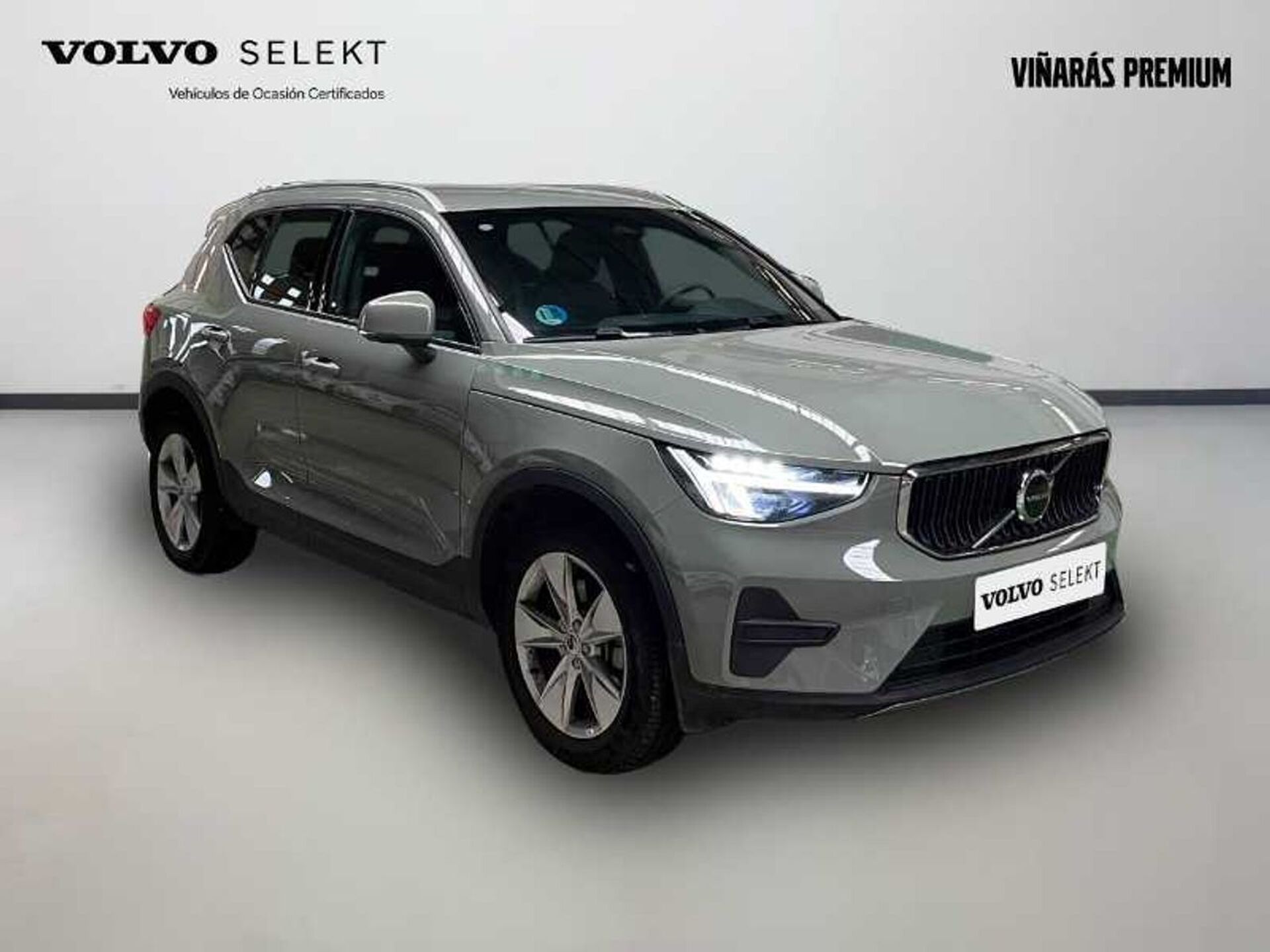 Imagen 3 de VOLVO XC40
