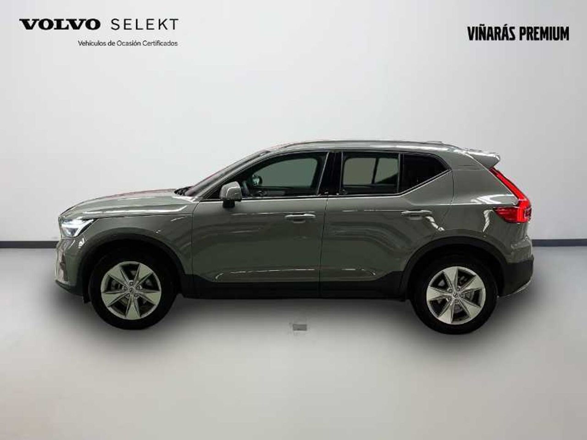 Imagen 2 de VOLVO XC40