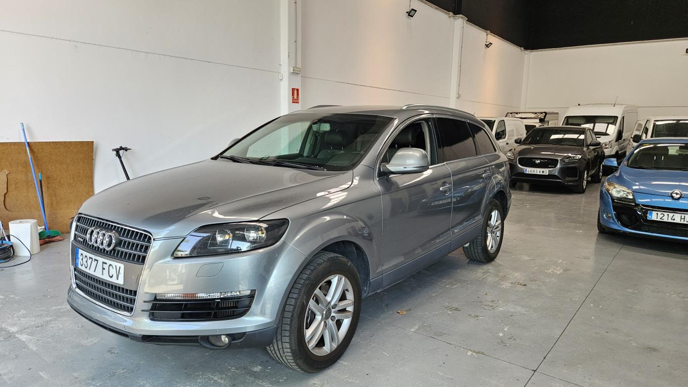 AUDI Q7 (3.0TDI quattro Tiptronic DPF) en Tarragona