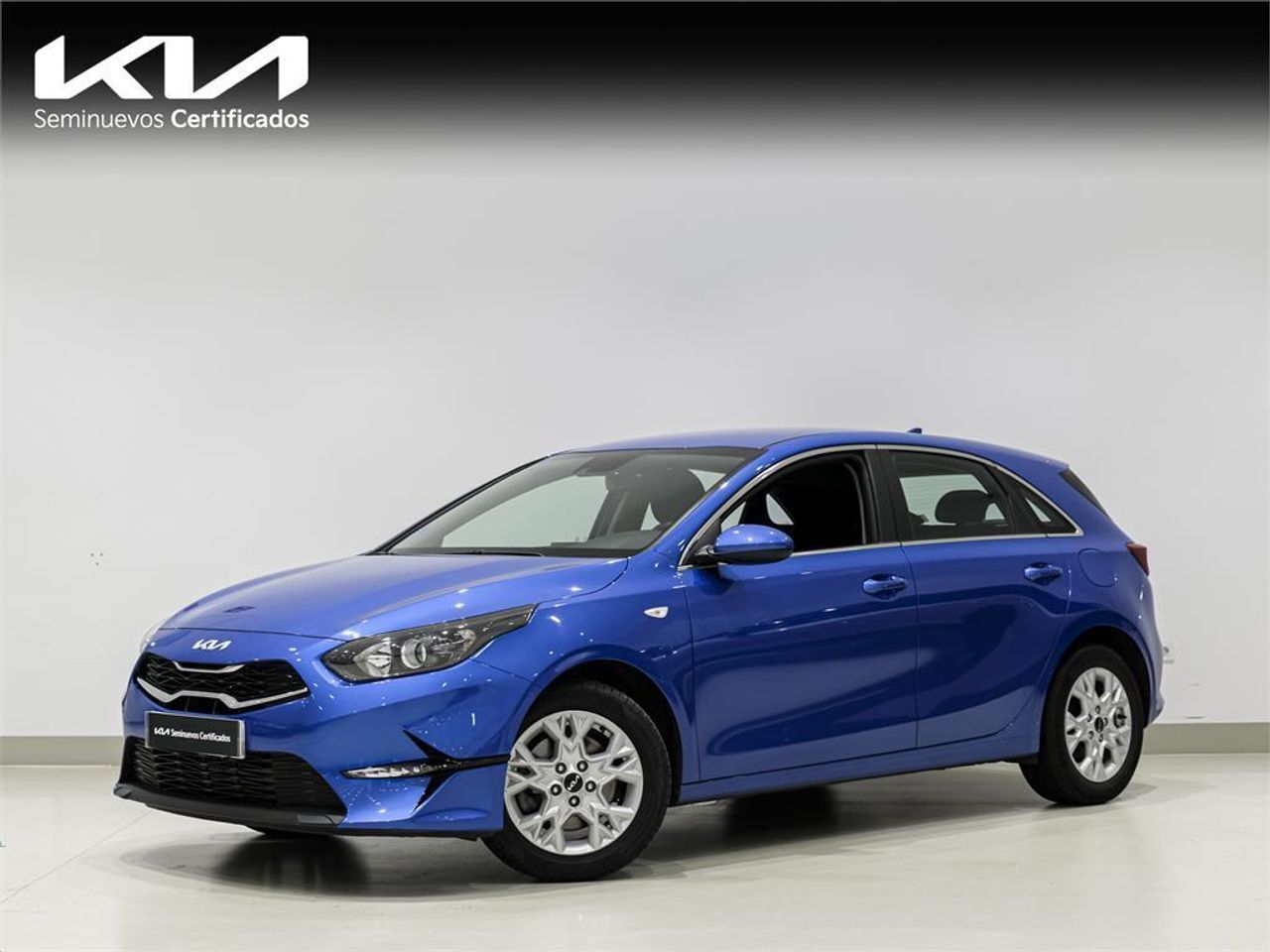Foto del KIA Ceed 1.6 MHEV iMT Eco-Dynamics Drive 136
