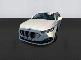 Imagen de FORD Mondeo Sedán 2.0 HEV Titanium