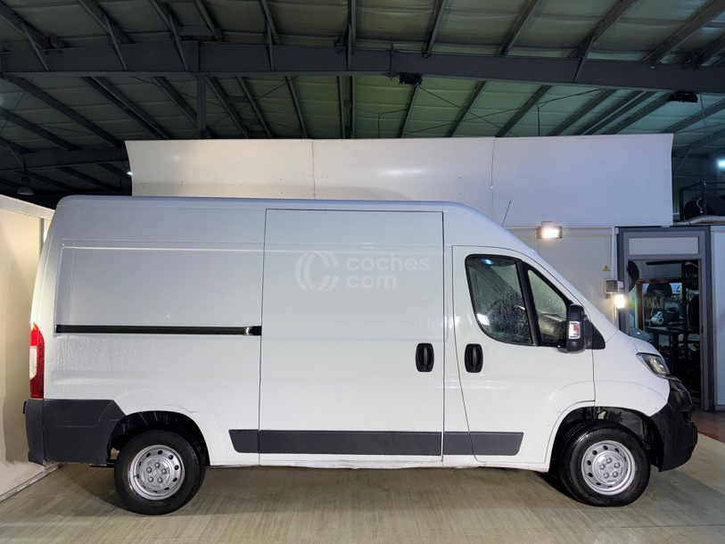 Foto del CITROEN Jumper Fg. 2.0BlueHDi 35 L2H2 130