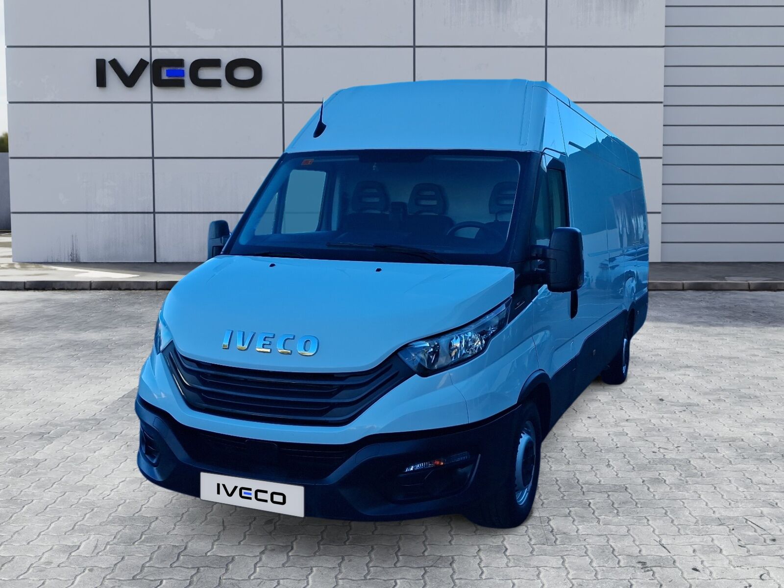 Foto del IVECO Daily Furgón 35C16 V 4100 H2 16.0 156