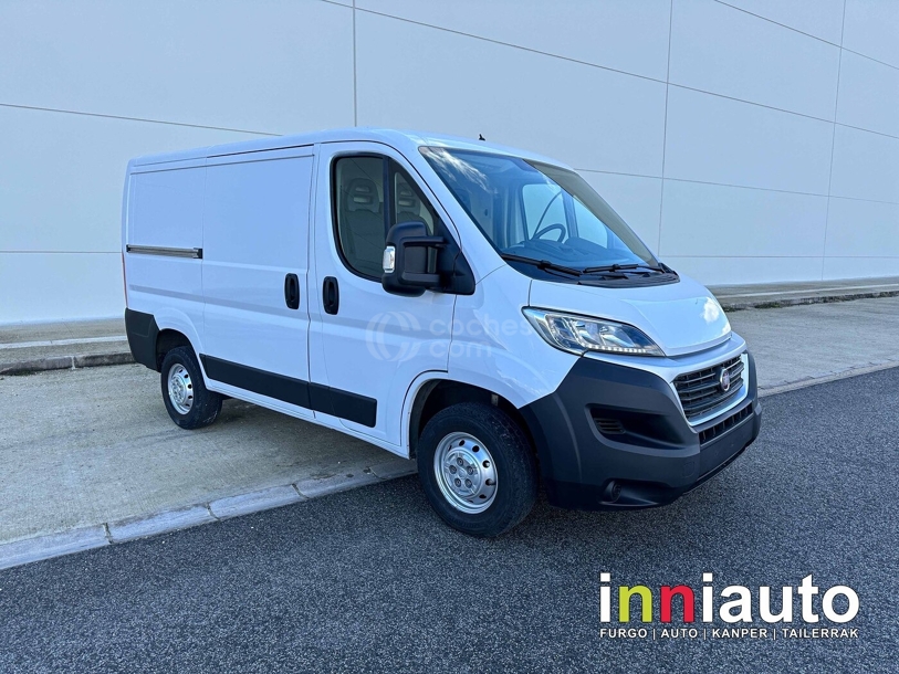 Foto del FIAT Ducato Fg. 33 2.3Mjt L1 H1 120CV