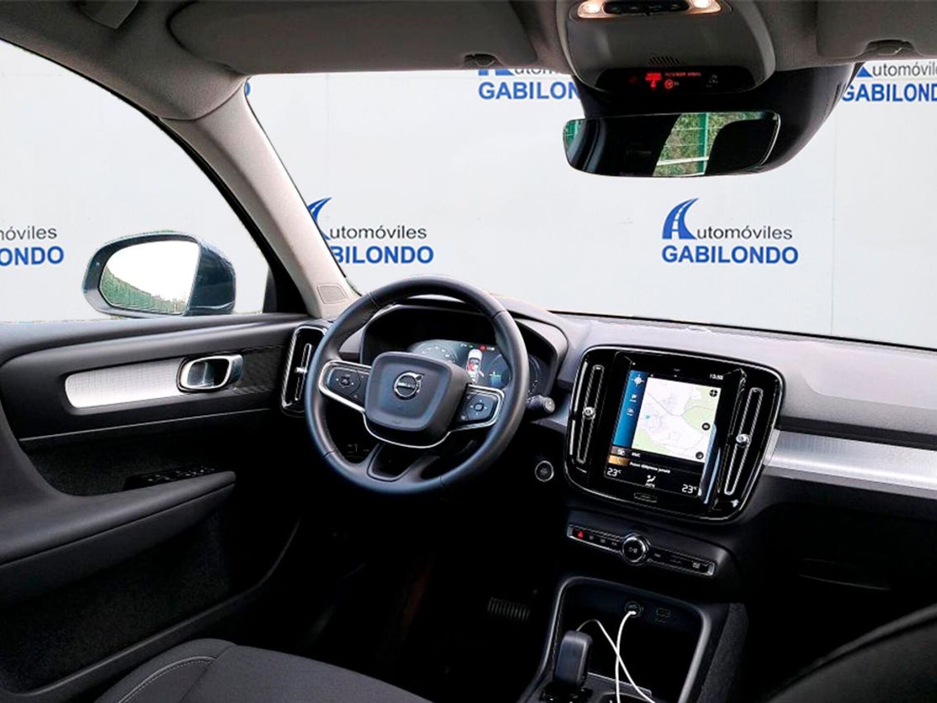 Imagen 3 de VOLVO XC40