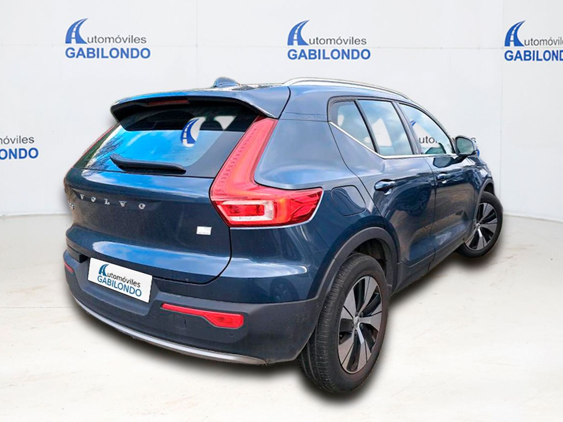 Imagen 2 de VOLVO XC40