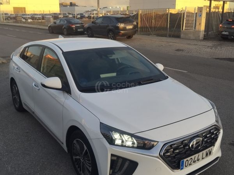 Foto del HYUNDAI Ioniq PHEV 1.6 GDI Tecno
