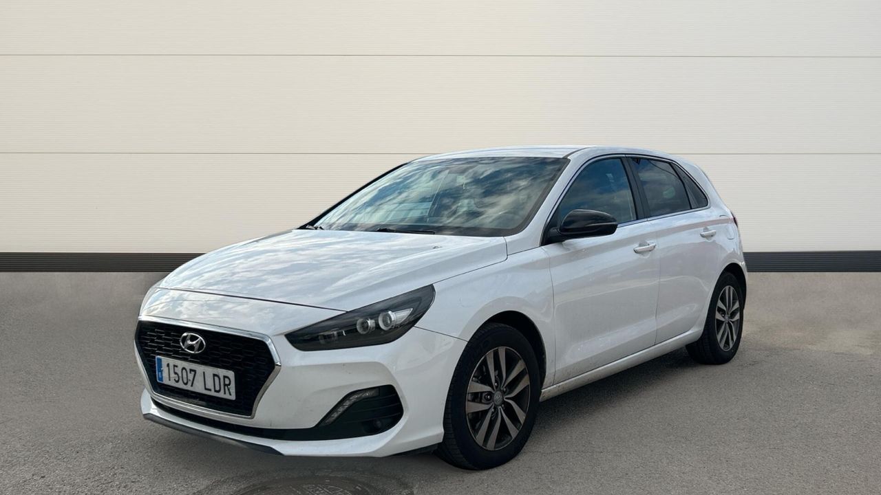 Foto del HYUNDAI i30 1.0 TGDI Tecno 120