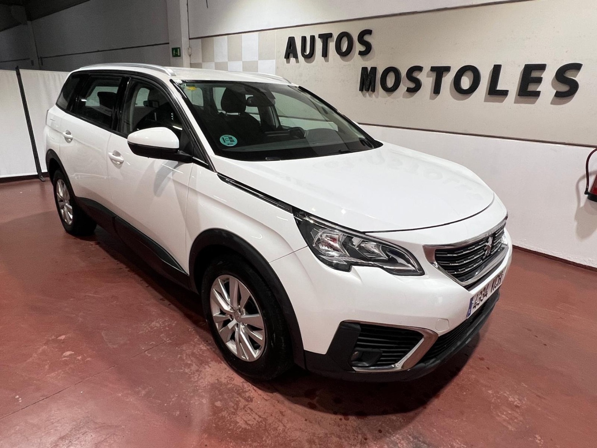 Imagen de PEUGEOT 5008