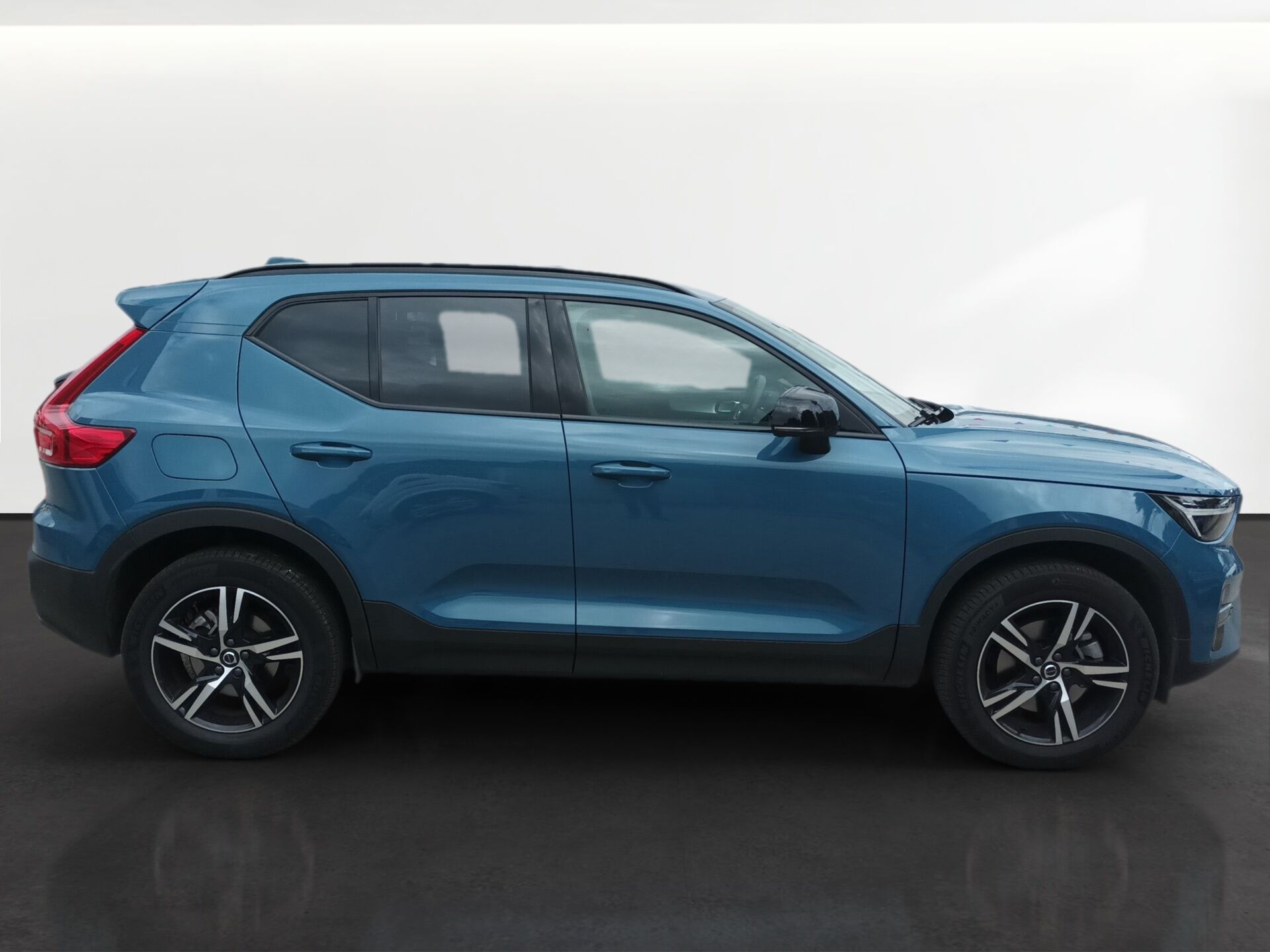 Foto del VOLVO XC40 B3 Plus Aut.