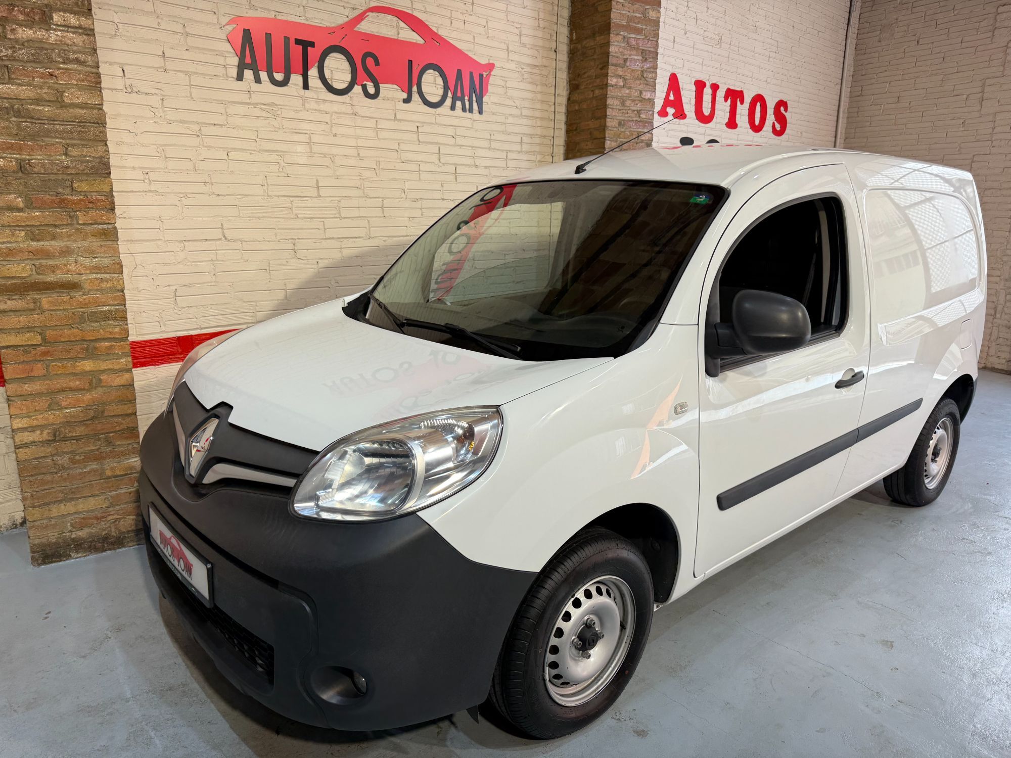 RENAULT Kangoo (Fg. Compact 1.5dCi Profesional 55kW) en Barcelona
