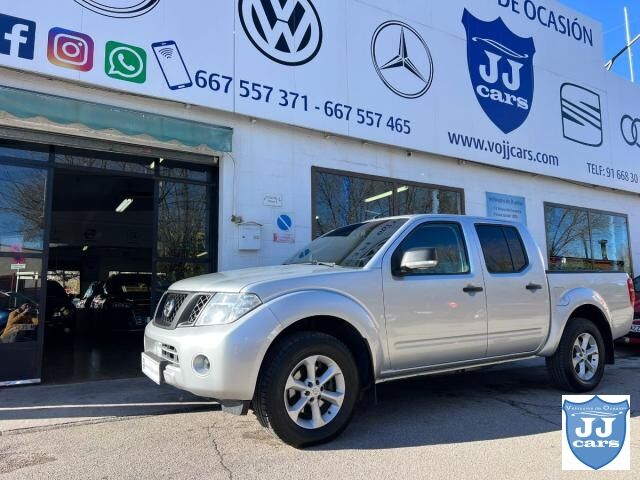 Foto del NISSAN Navara 2.5dCi FE DCb. 4x4