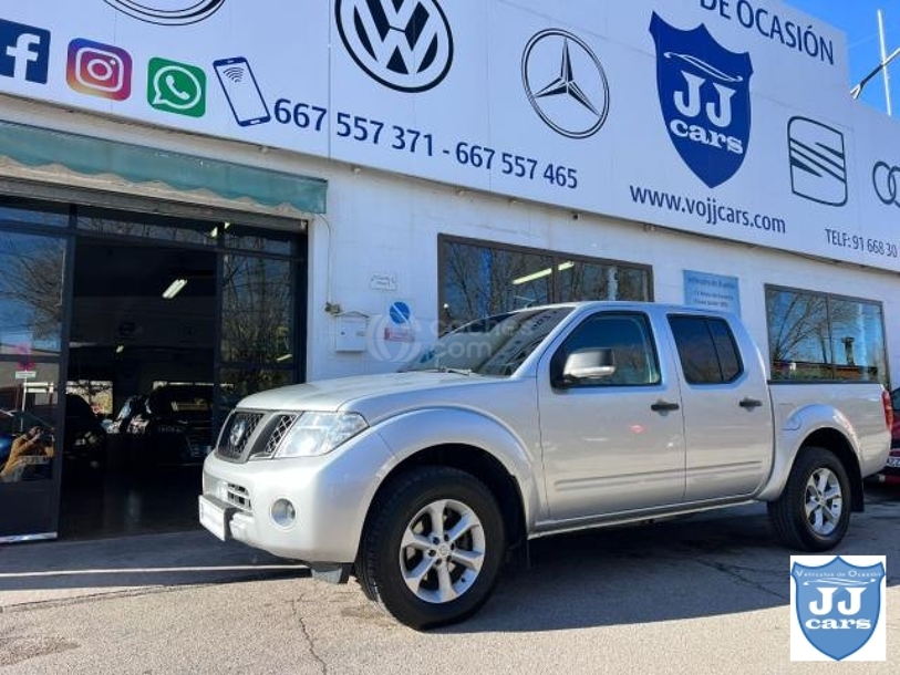 Foto del NISSAN Navara 2.5dCi FE DCb. 4x4