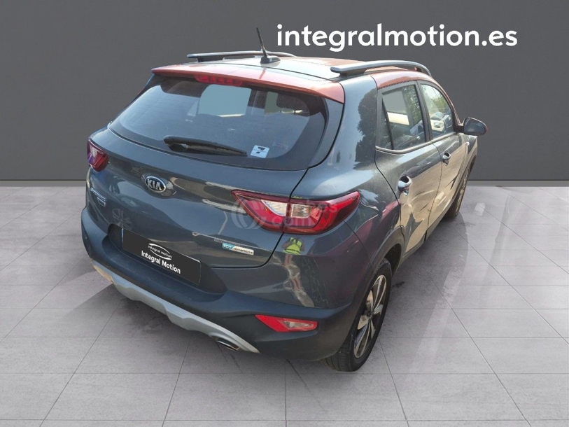 Foto del KIA Stonic 1.0 T-GDi MHEV iMT Concept 120