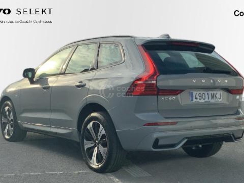 Foto del VOLVO XC60 T6 Recharge Plus Dark