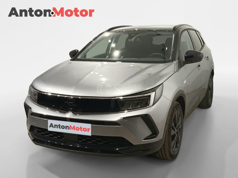 Foto del OPEL Grandland 1.2T S&S Design & Tech 130