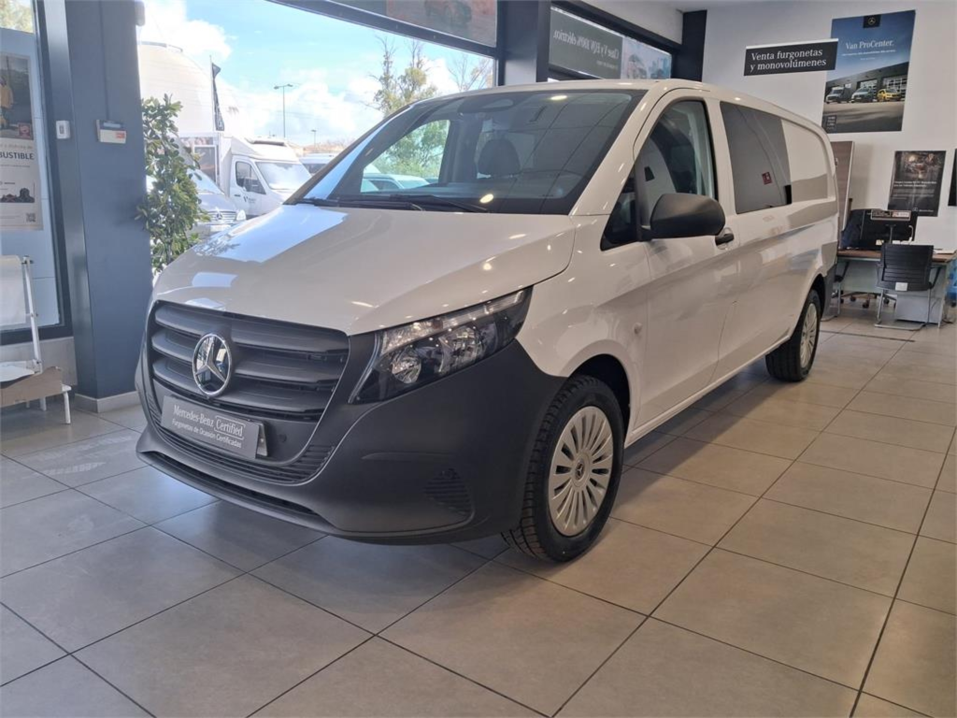 Imagen de MERCEDES Vito