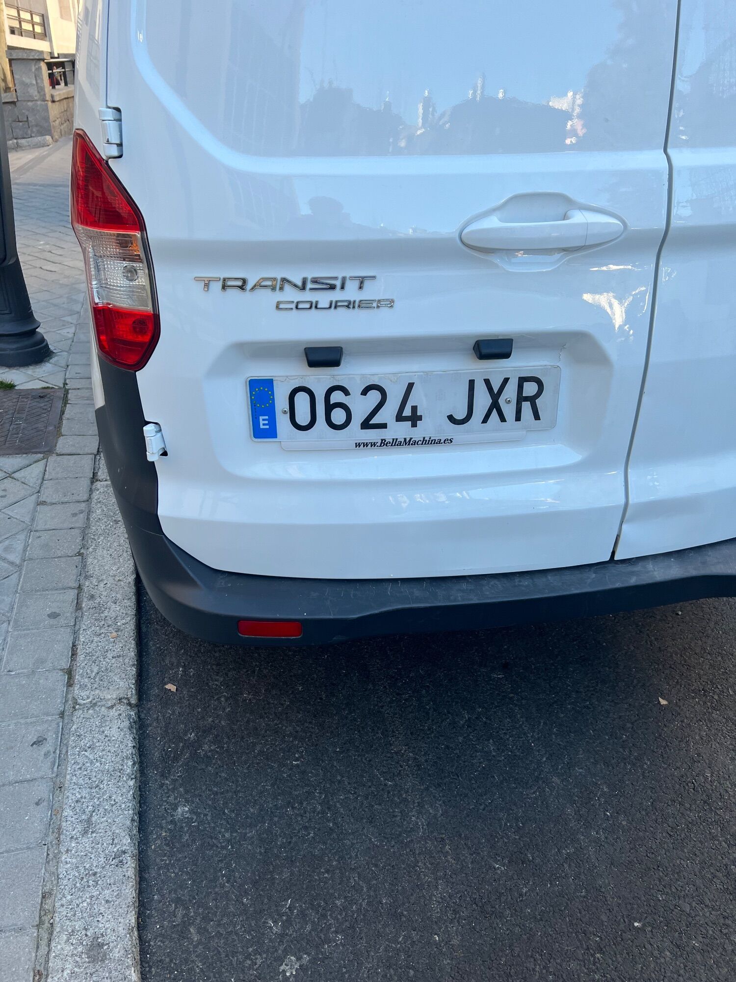 Foto del FORD Transit Courier Van 1.5TDCi Trend 75