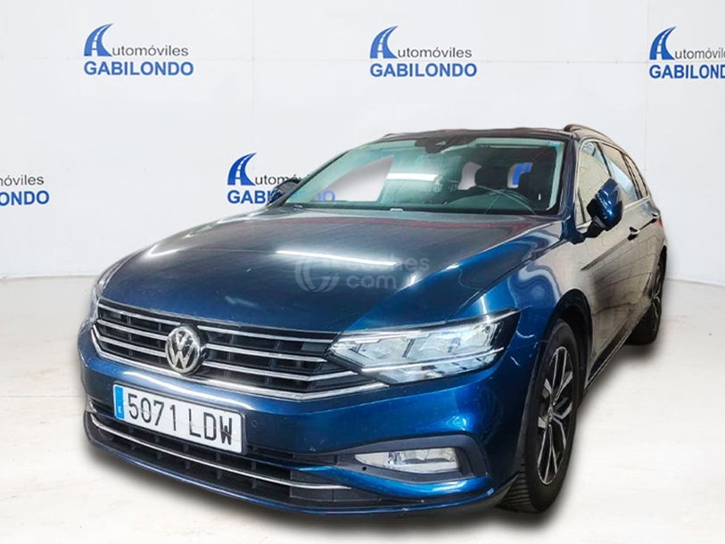 Foto del VOLKSWAGEN Passat Variant 1.5 TSI Executive DSG7 110kW