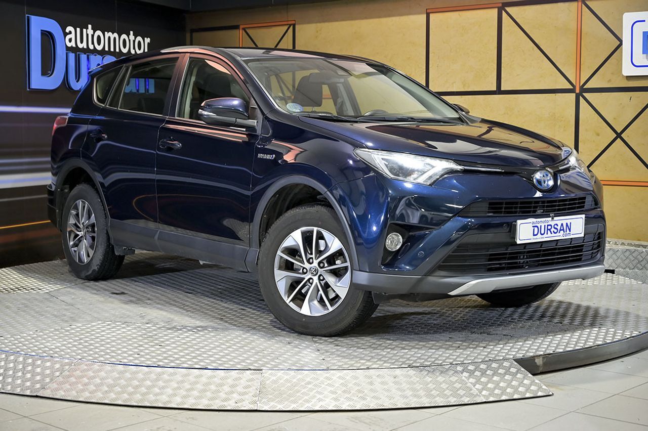 Foto del TOYOTA RAV-4 2.5 hybrid 2WD Advance