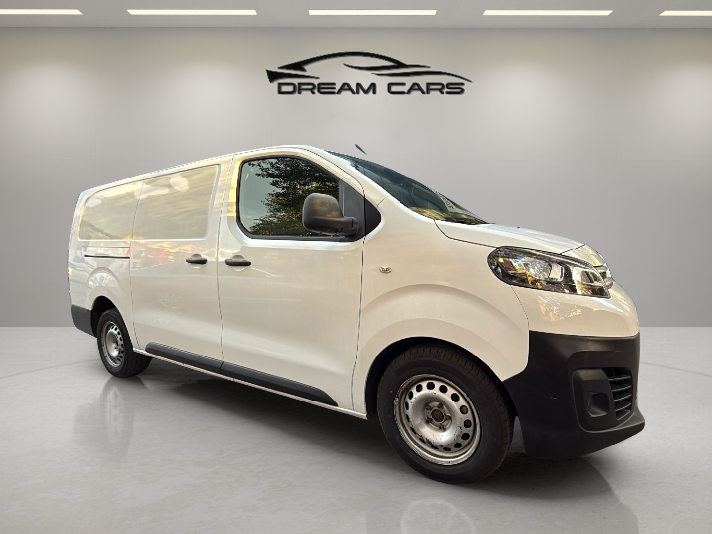 Foto del CITROEN Jumpy Fg. BlueHDI Talla M Control 120