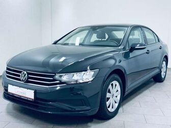 Imagen de VOLKSWAGEN Passat 2.0TDI EVO Executive DSG7 110kW