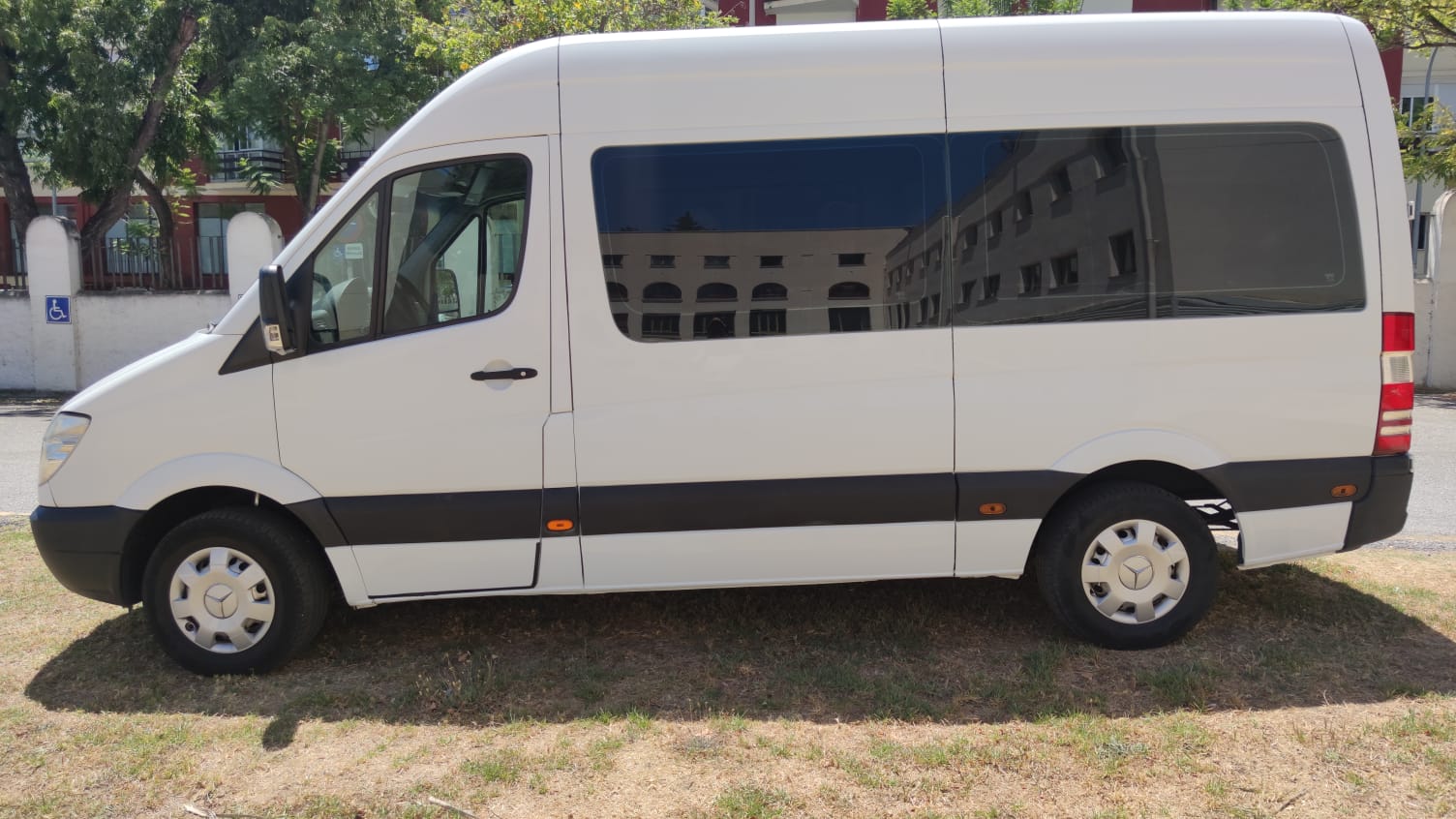 Foto del MERCEDES Sprinter Furgón 311CDI Medio