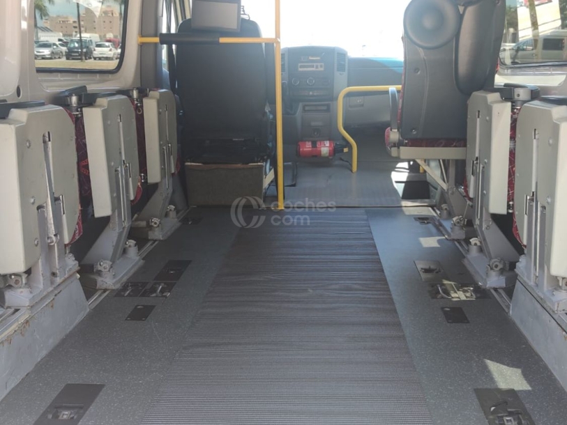 Foto del MERCEDES Sprinter Furgón 311CDI Medio