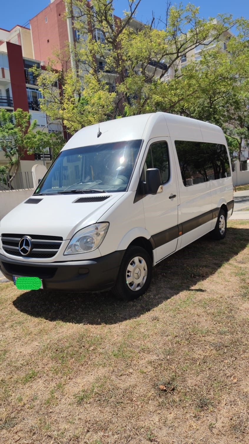 Foto del MERCEDES Sprinter Furgón 311CDI Medio