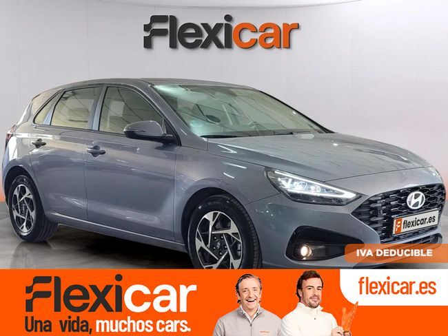 HYUNDAI i30 (1.0 TGDI 48V Klass) en Jaén