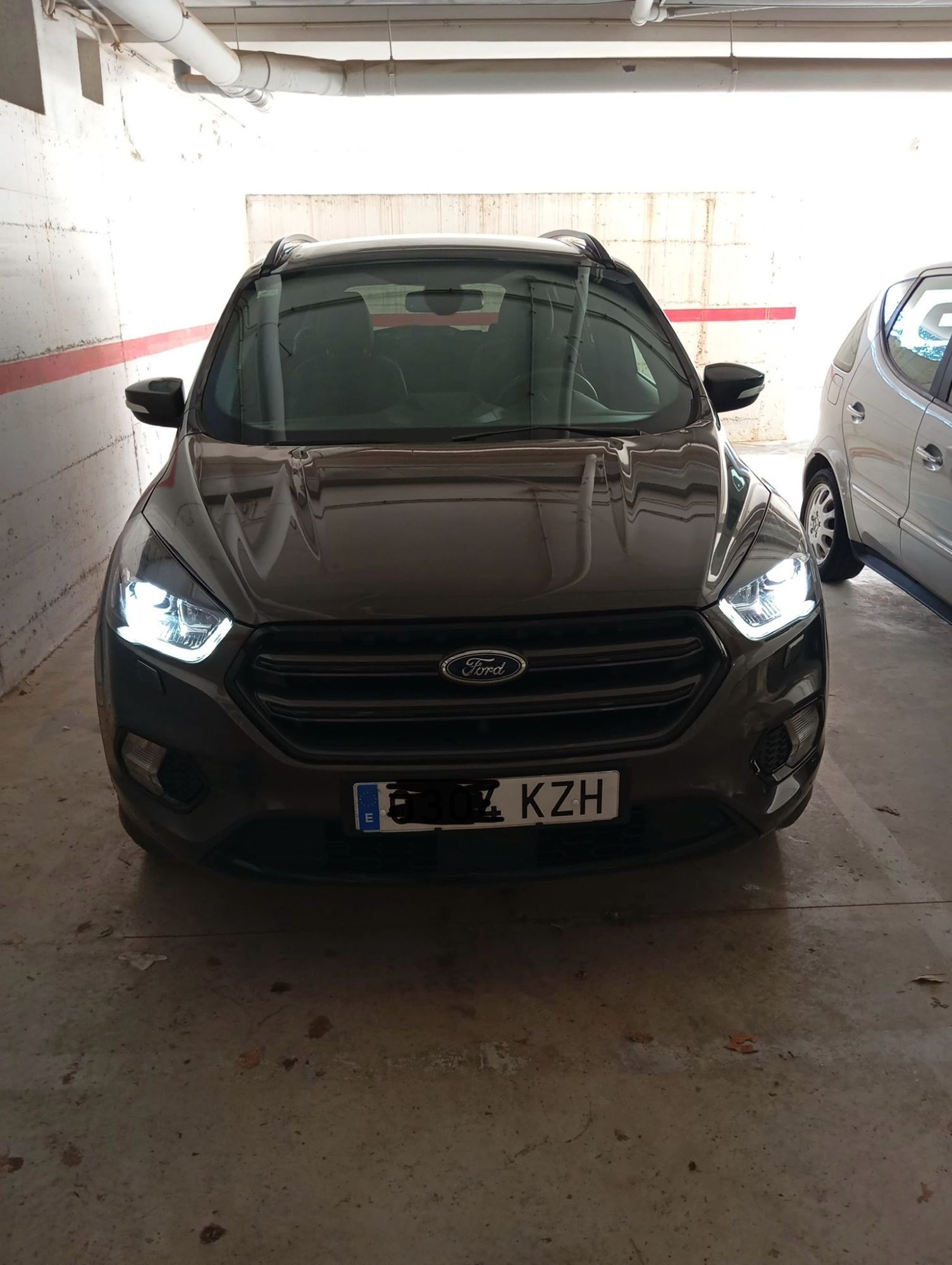 Foto del FORD Kuga 1.5 EcoB. Auto S&S ST-Line Limited Edition 4x2 Aut. 150